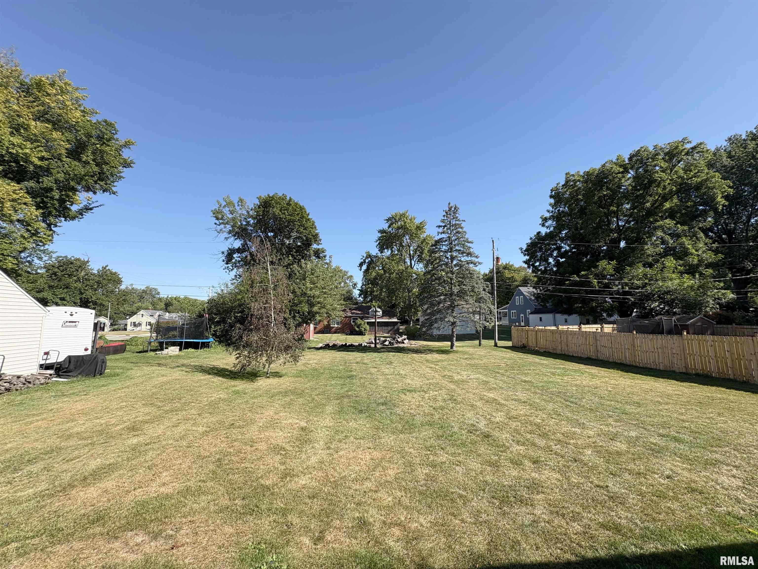 1003 Walnut Street Washington, IL 61571 - Photo 48 of 55 Gallery Image 48