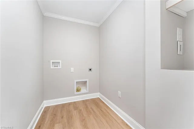 $289,900 | 129 Lake Street, Elkin, NC 28621