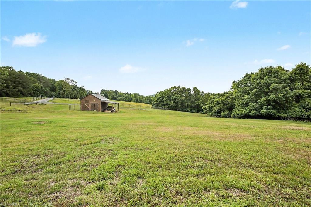 1413 Mission Road Danbury, NC 27016 - Photo 26 of 27