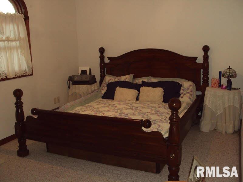 1412 Sycamore Road Carterville, IL 62918 - Photo 11 of 19 Gallery Image 11