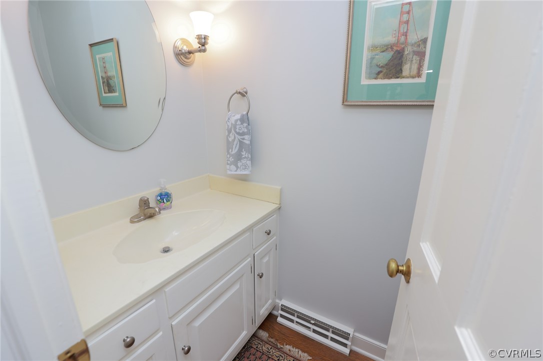 12711 Knightcross Road Midlothian, VA 23113 - Photo 17 of 37