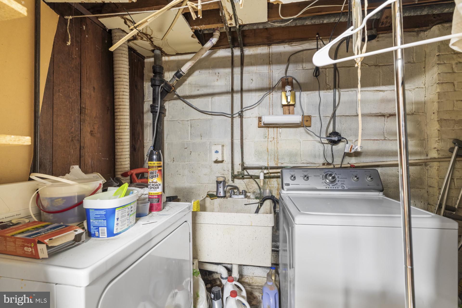 1532 Stonewood Road Baltimore, MD 21239 - Photo 17 of 33 Gallery Image 17