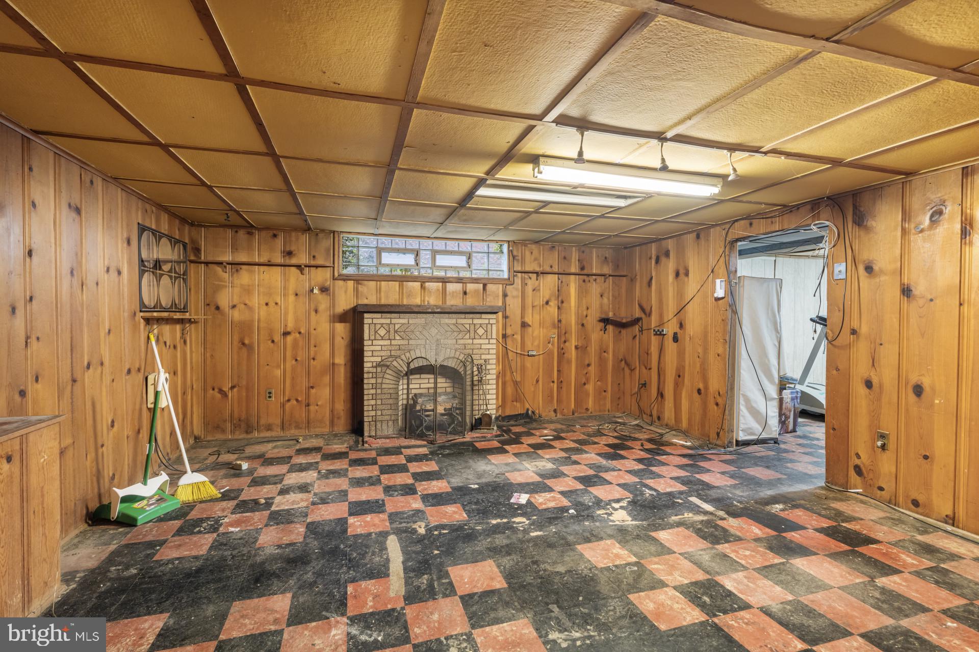 1532 Stonewood Road Baltimore, MD 21239 - Photo 20 of 33 Gallery Image 20