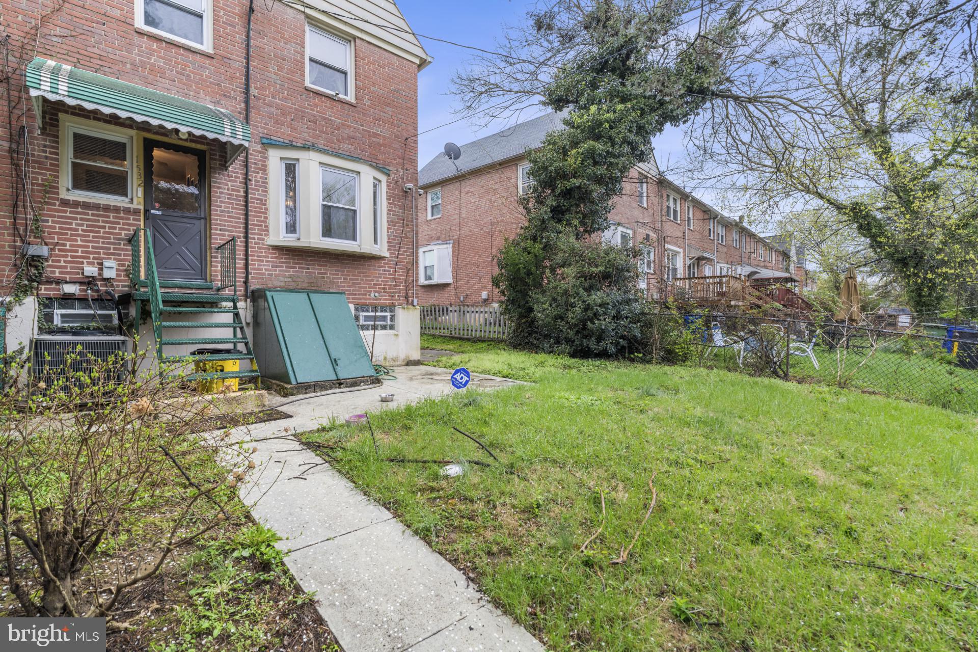 1532 Stonewood Road Baltimore, MD 21239 - Photo 31 of 33 Gallery Image 31