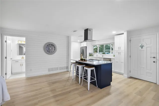 $545,000 | 1711 Patlin Circle South, Largo, FL 33770