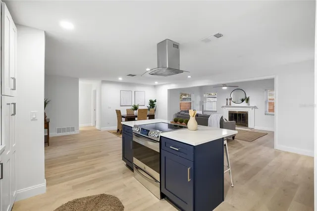 $545,000 | 1711 Patlin Circle South, Largo, FL 33770