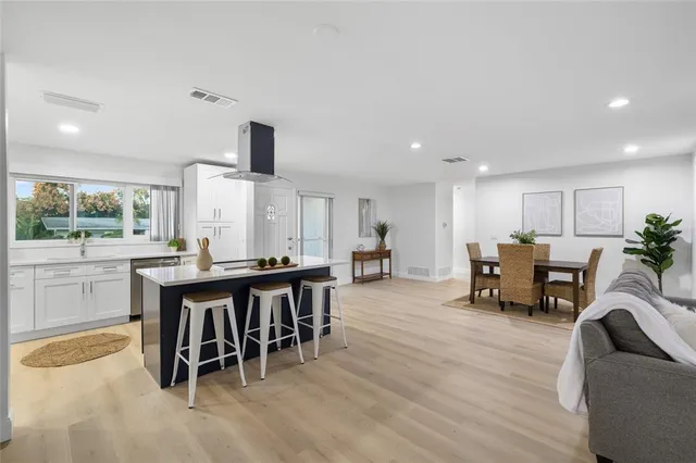 $545,000 | 1711 Patlin Circle South, Largo, FL 33770