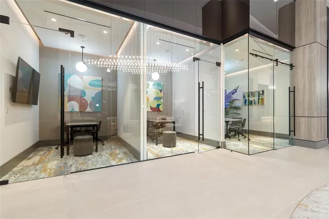 $11,500 | 275 1st Avenue South, Unit 2803, St. Petersburg, FL 33701