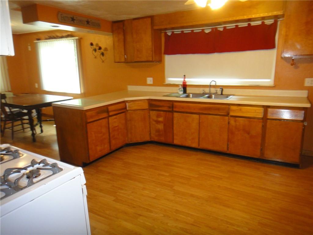 66 Ridge Road Monongahela, PA 15063 - Photo 3 of 24 Gallery Image 3