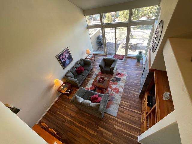 10778 Village Loop Redmond, OR 97756 - Photo 4 of 27 vgreatroom3