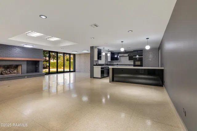 $295,000 | 118 Par Road 607, New Iberia, LA 70563