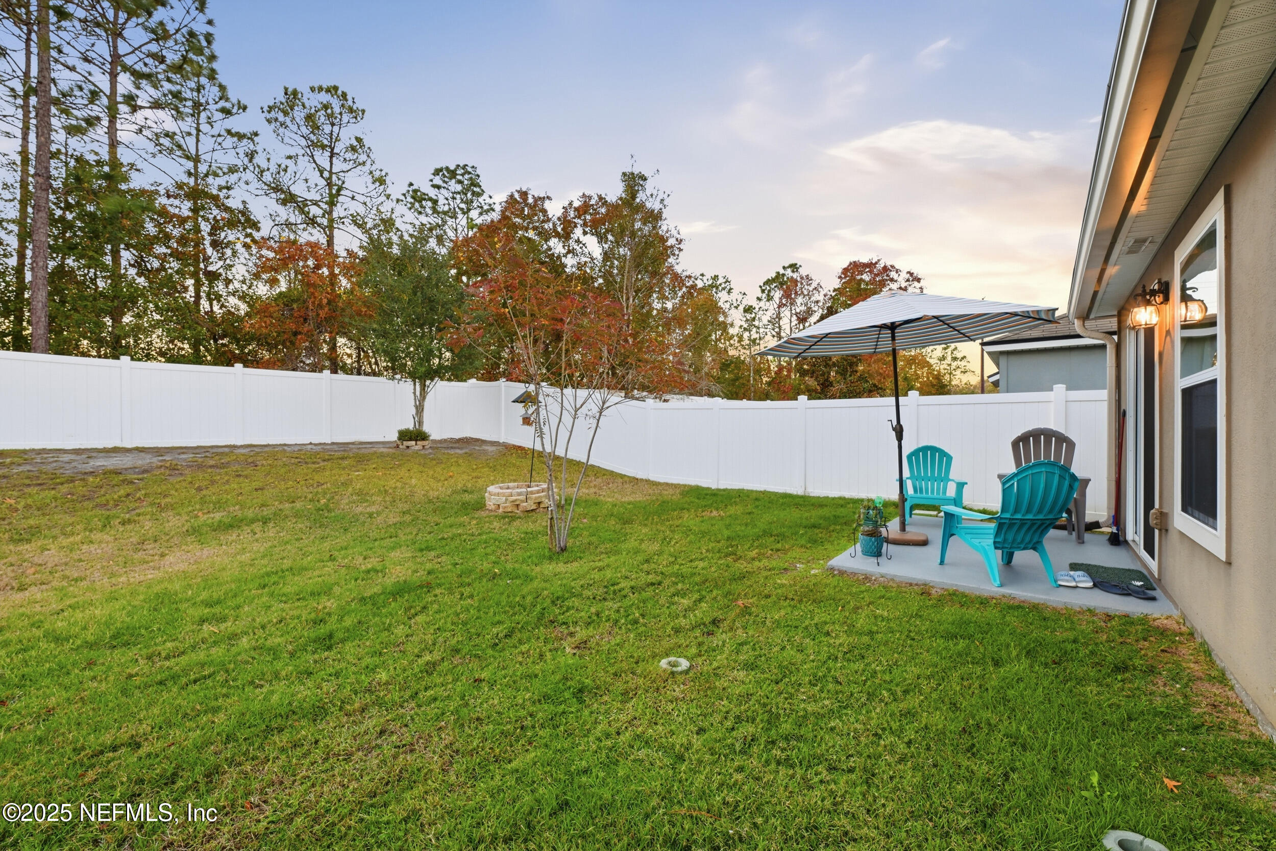 4068 Great Falls Loop Middleburg, FL 32068 - Photo 25 of 36 a view of outdoor space yard and patio