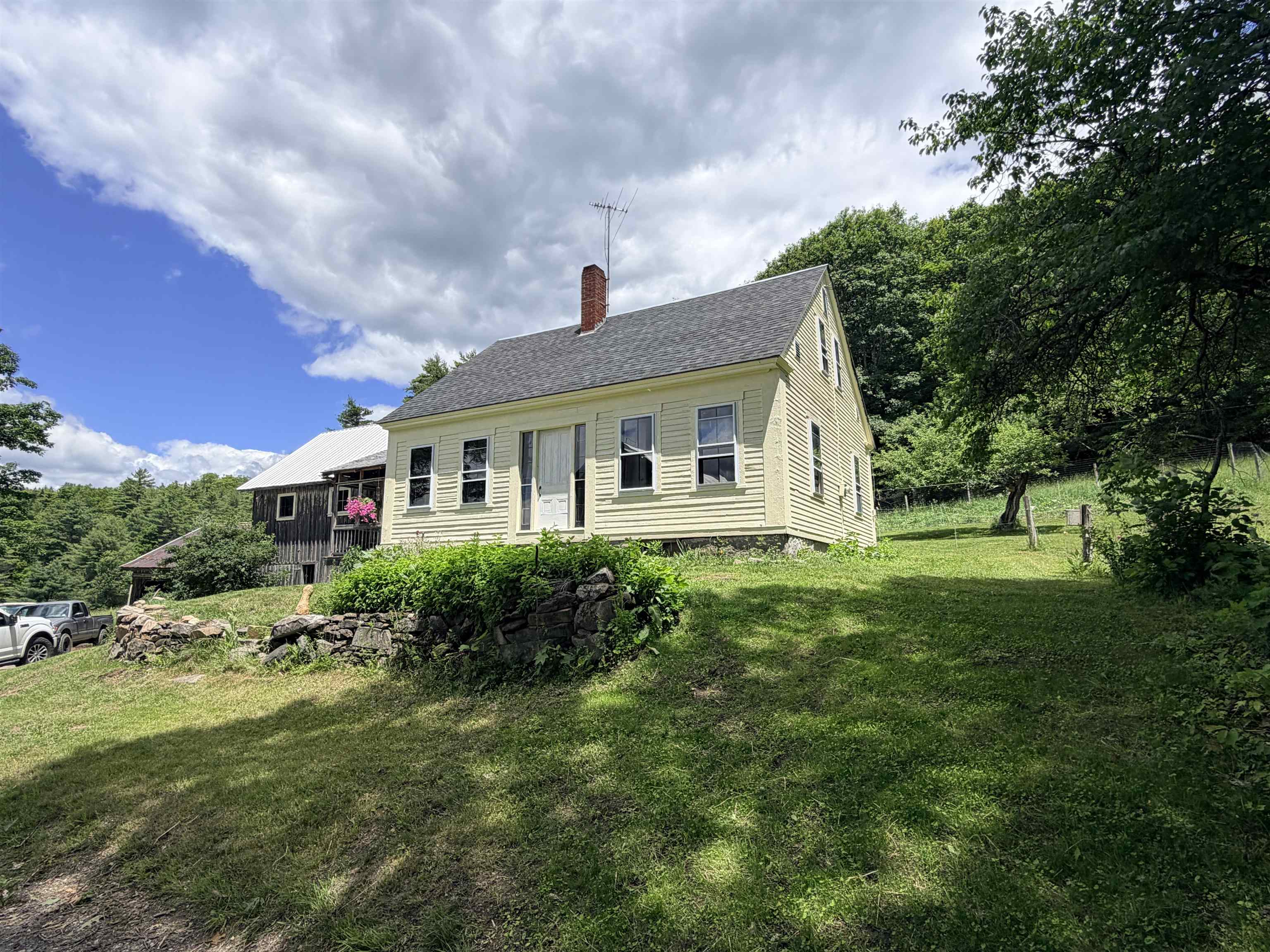 575 Somers Road Peacham, VT 05821 - Photo 2 of 15
