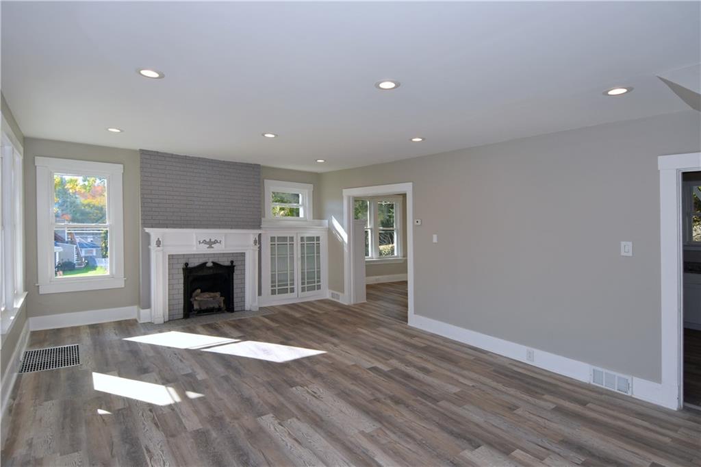 9691 Bellcrest Road Pittsburgh, PA 15237 - Photo 5 of 22