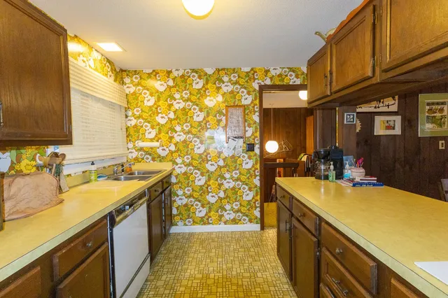 $2,500 | 24 Troon Drive, Grantham, NH 03753