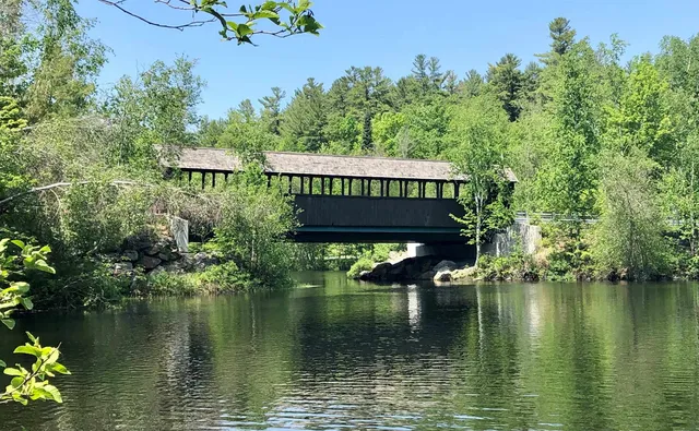 $2,500 | 24 Troon Drive, Grantham, NH 03753