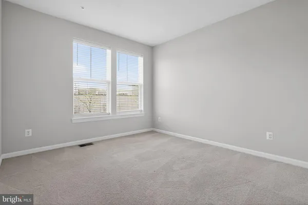 $3,300 | 14937 River Walk Way, Woodbridge, VA 22191
