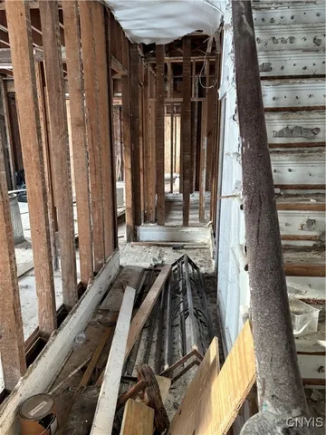 $47,000 | 97 West Cayuga Street, Oswego, NY 13126