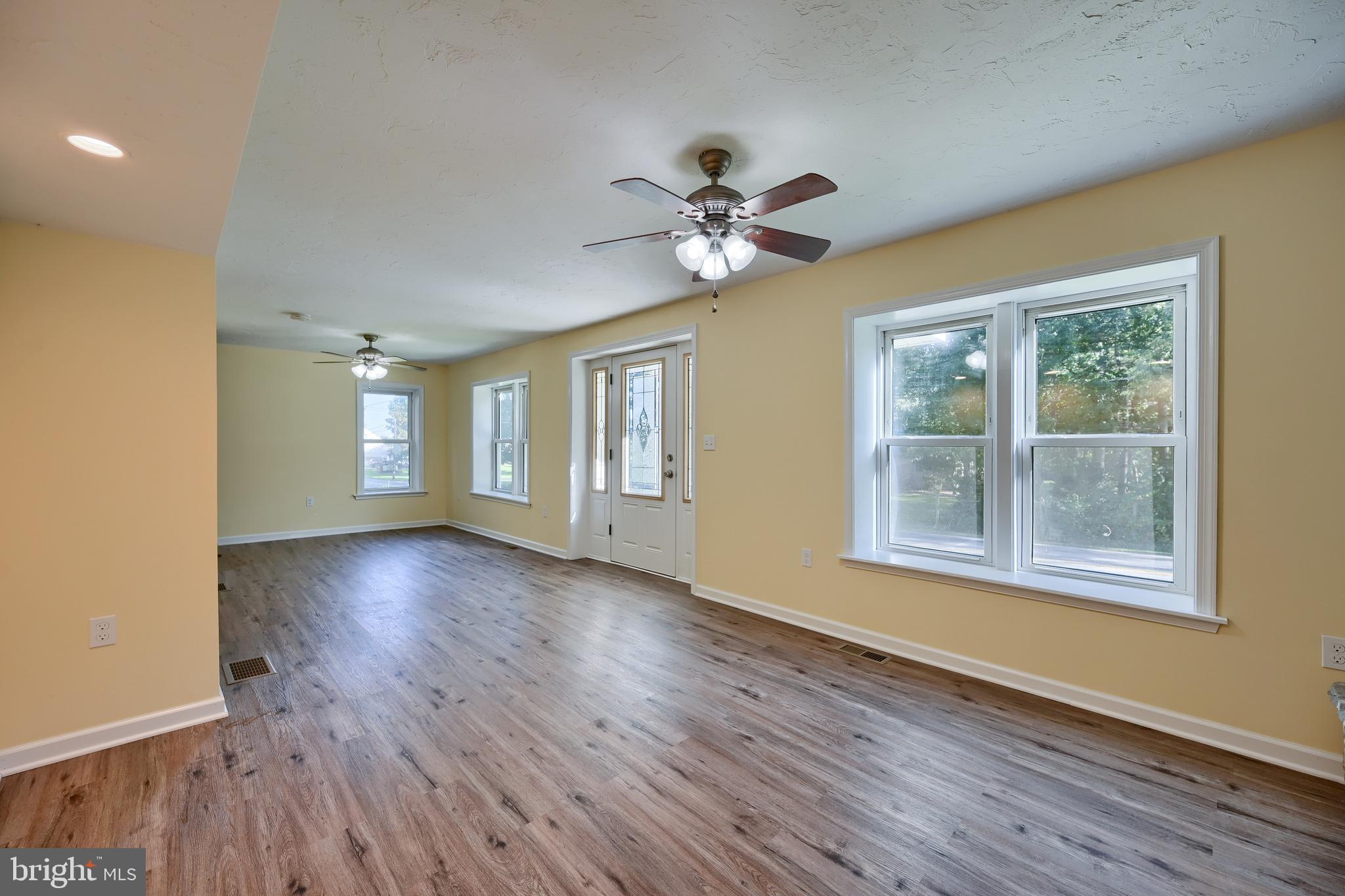2619 Walnut Bottom Road Carlisle, PA 17015 - Photo 6 of 30 Gallery Image 6