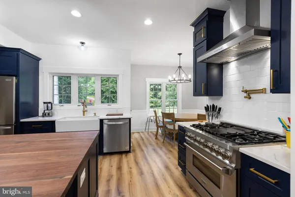 $4,100 | 17 Old Banks Drive, Fredericksburg, VA 22406