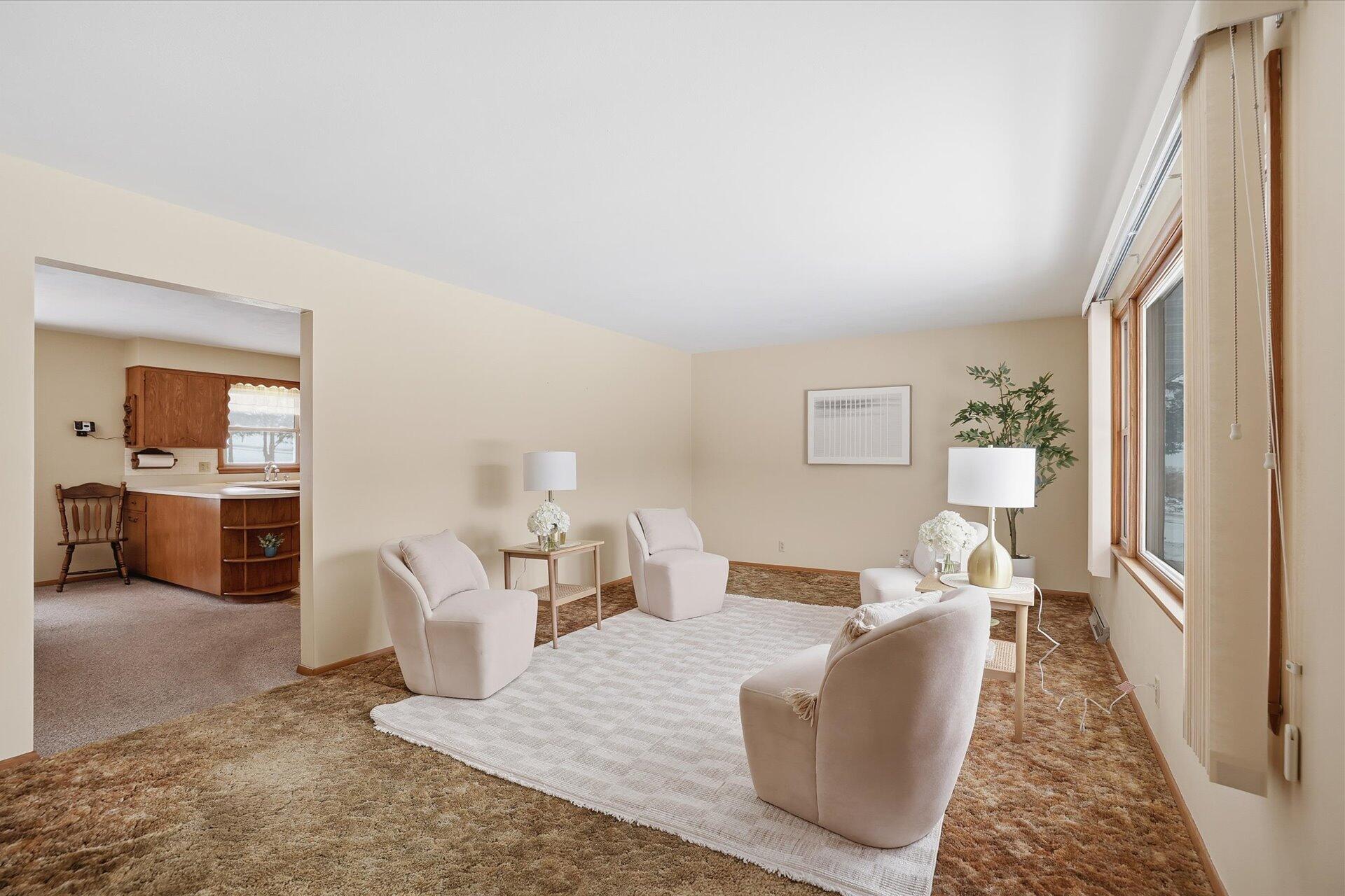 N4059 Rome Road Rubicon, WI 53078 - Photo 5 of 28 Living Room