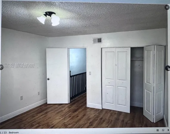 $2,500 | 4372 West 11th Lane, Unit 30, Hialeah, FL 33012