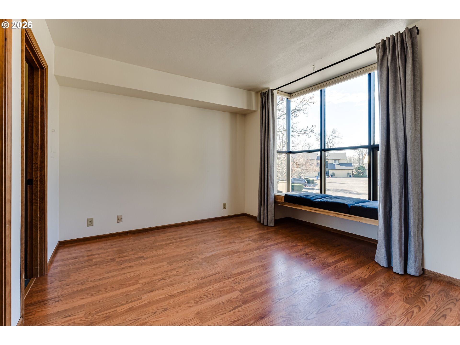 606 Wimbledon Court Eugene, OR 97401 - Photo 15 of 35