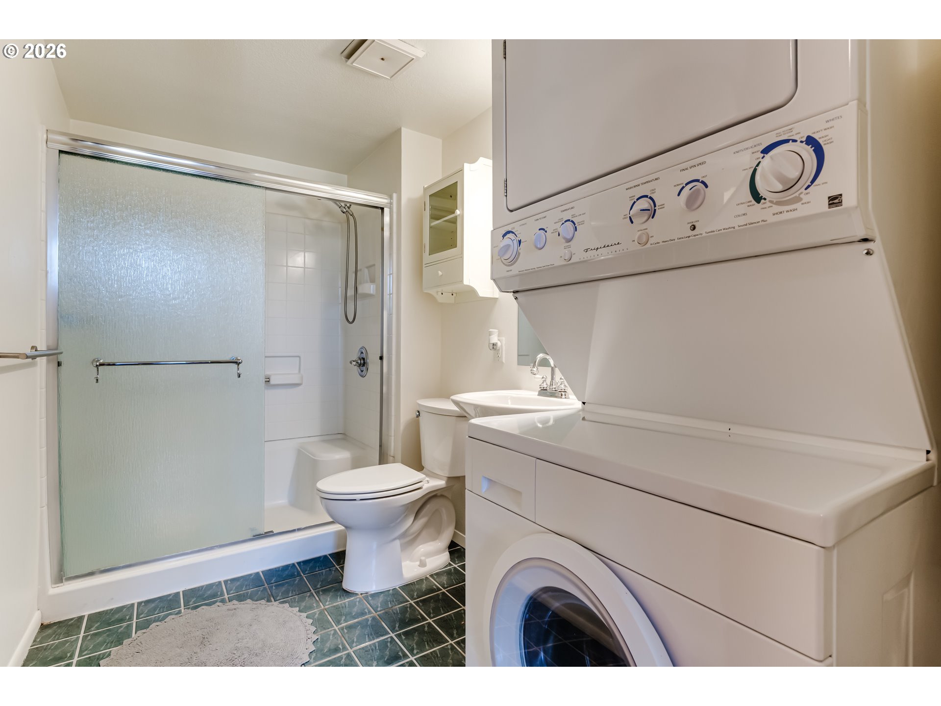 606 Wimbledon Court Eugene, OR 97401 - Photo 20 of 35