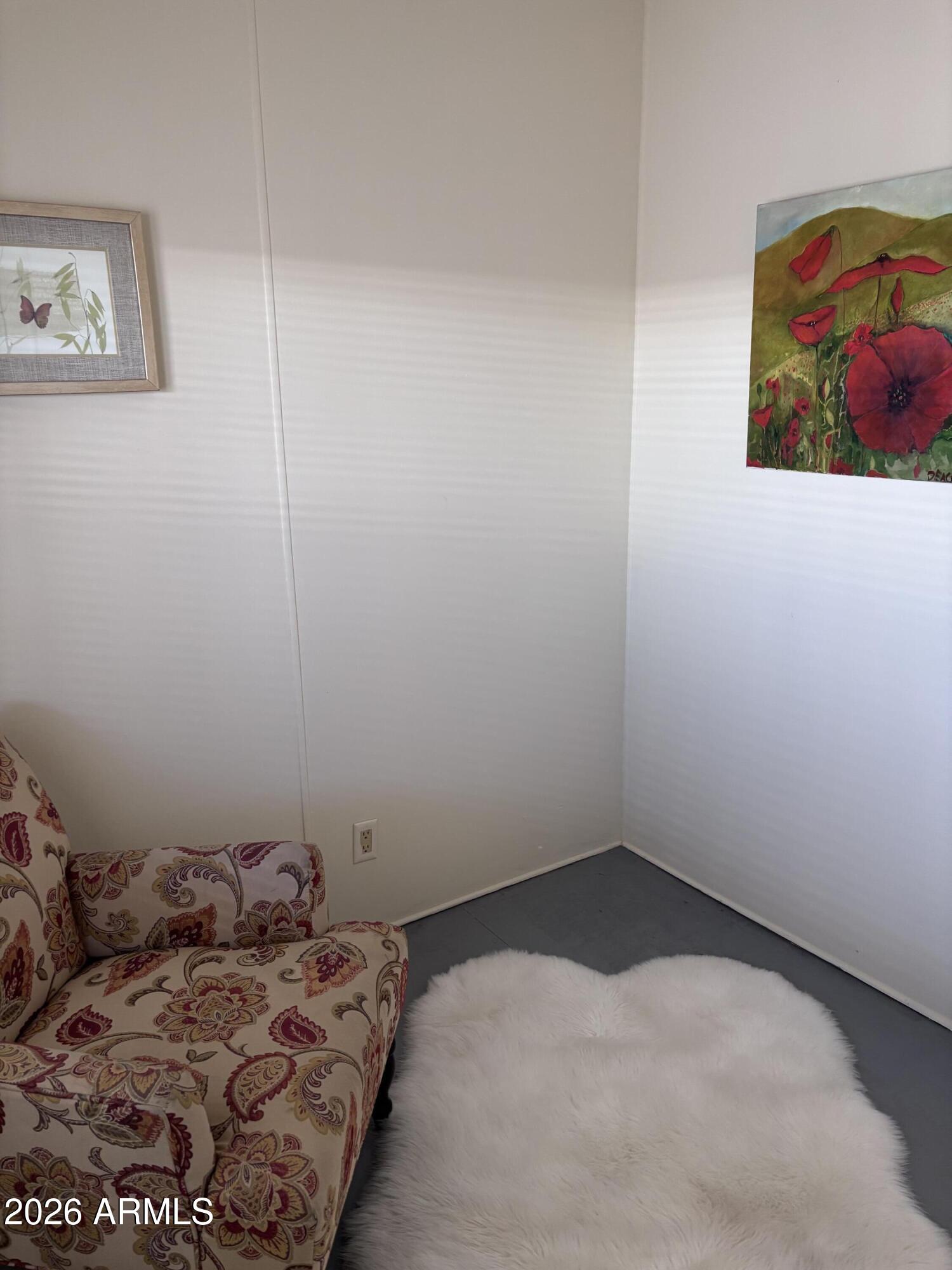 15802 South Gilbert Road, Unit 131 Chandler, AZ 85225 - Photo 10 of 30 a bedroom with a bed in it