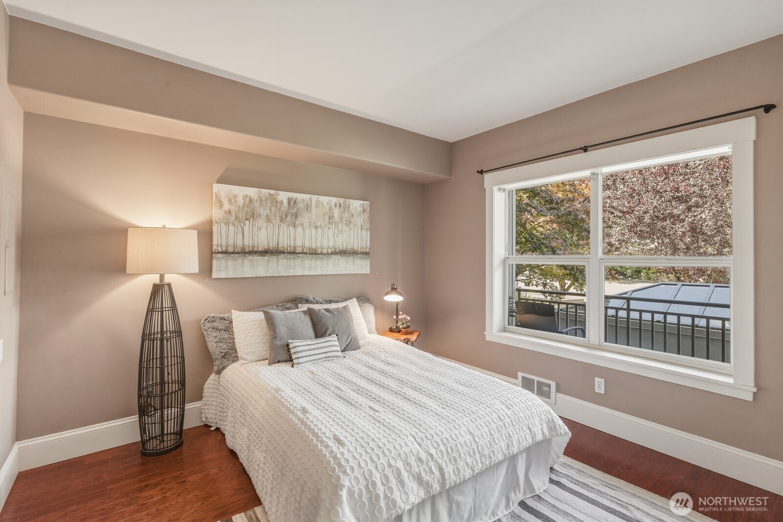 3221 Southwest Avalon Way, Unit 201 Seattle, WA 98126 - Photo 21 of 35