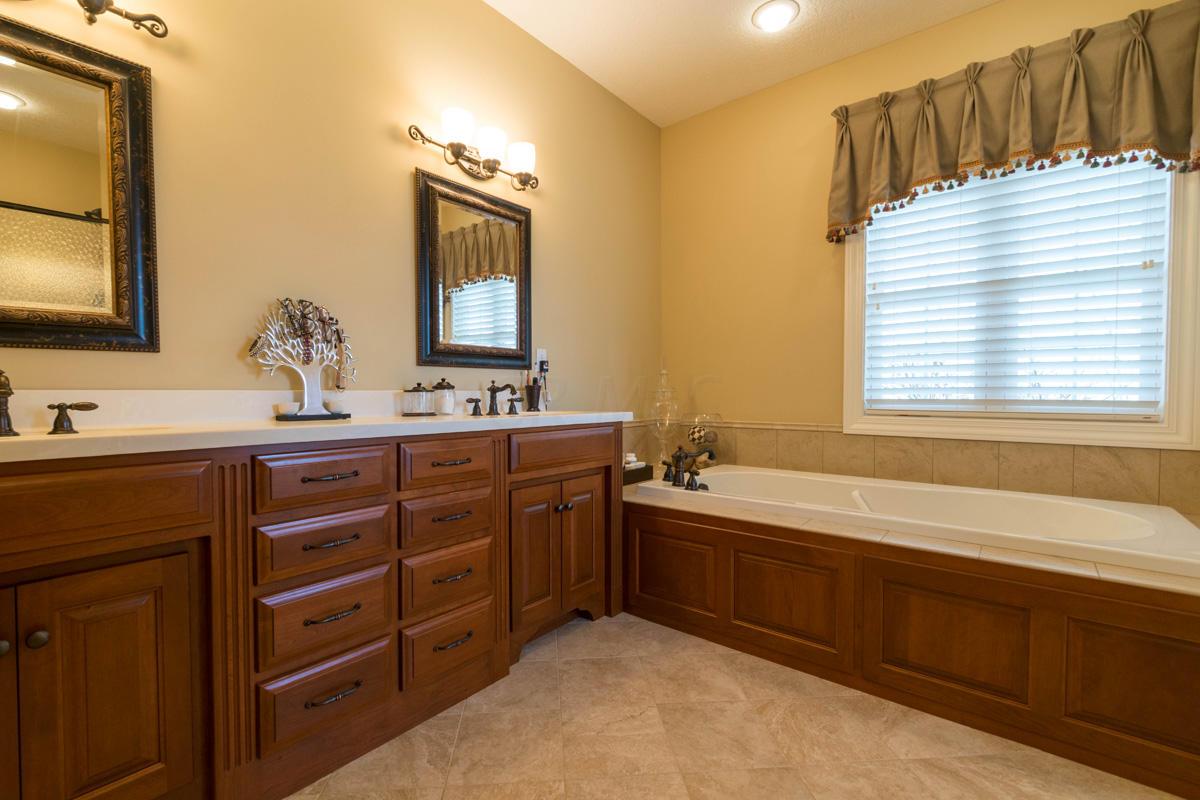 12880 Chambers Road Sunbury, OH 43074 - Photo 28 of 50 Gallery Image 28