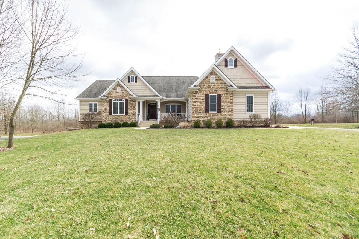 12880 Chambers Road Sunbury, OH 43074 - Photo 4 of 50 Gallery Image 4