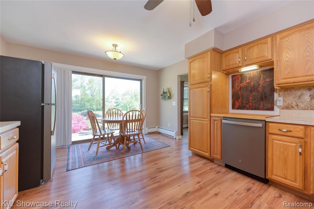 9697 Townley Road Fenton, MI 48430 - Photo 12 of 36