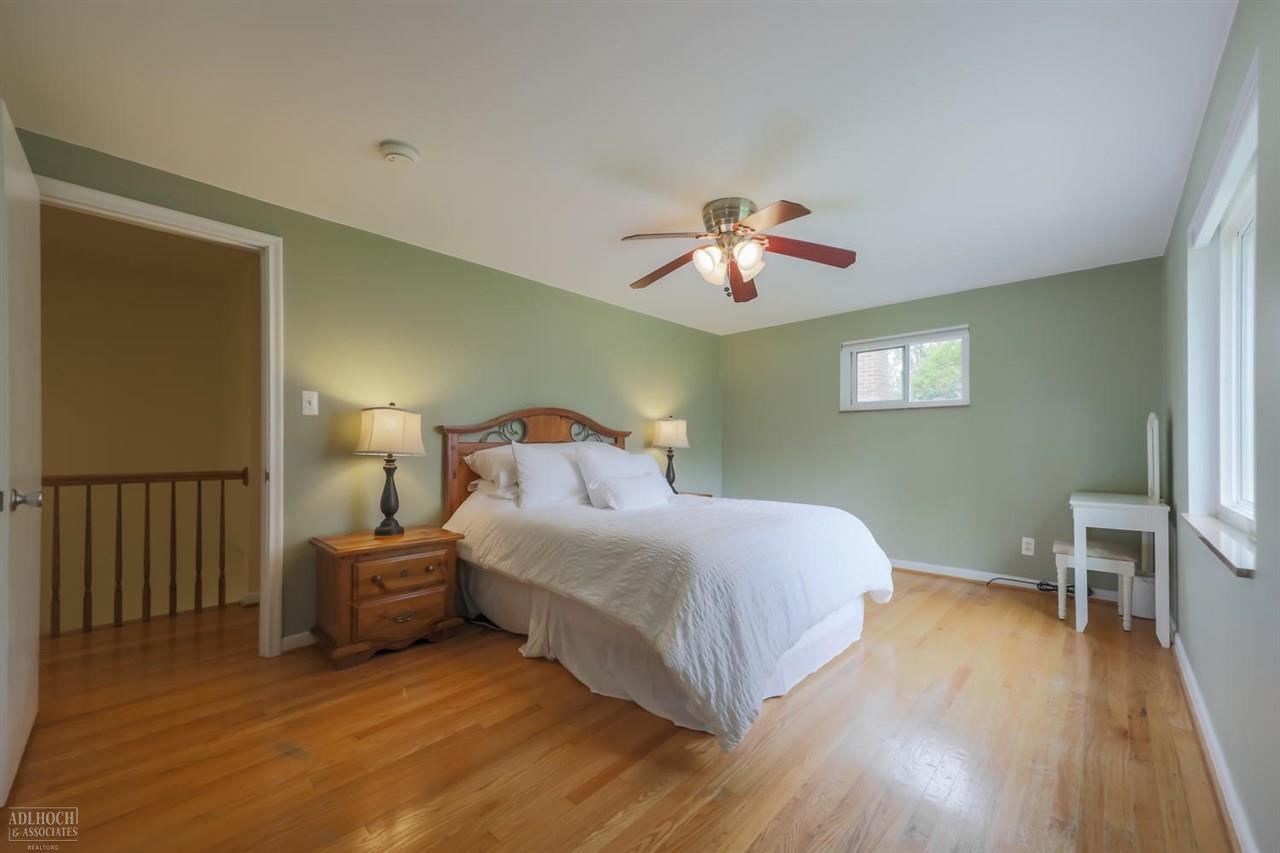 1059 Devonshire Road Grosse Pointe Park, MI 48230 - Photo 24 of 39