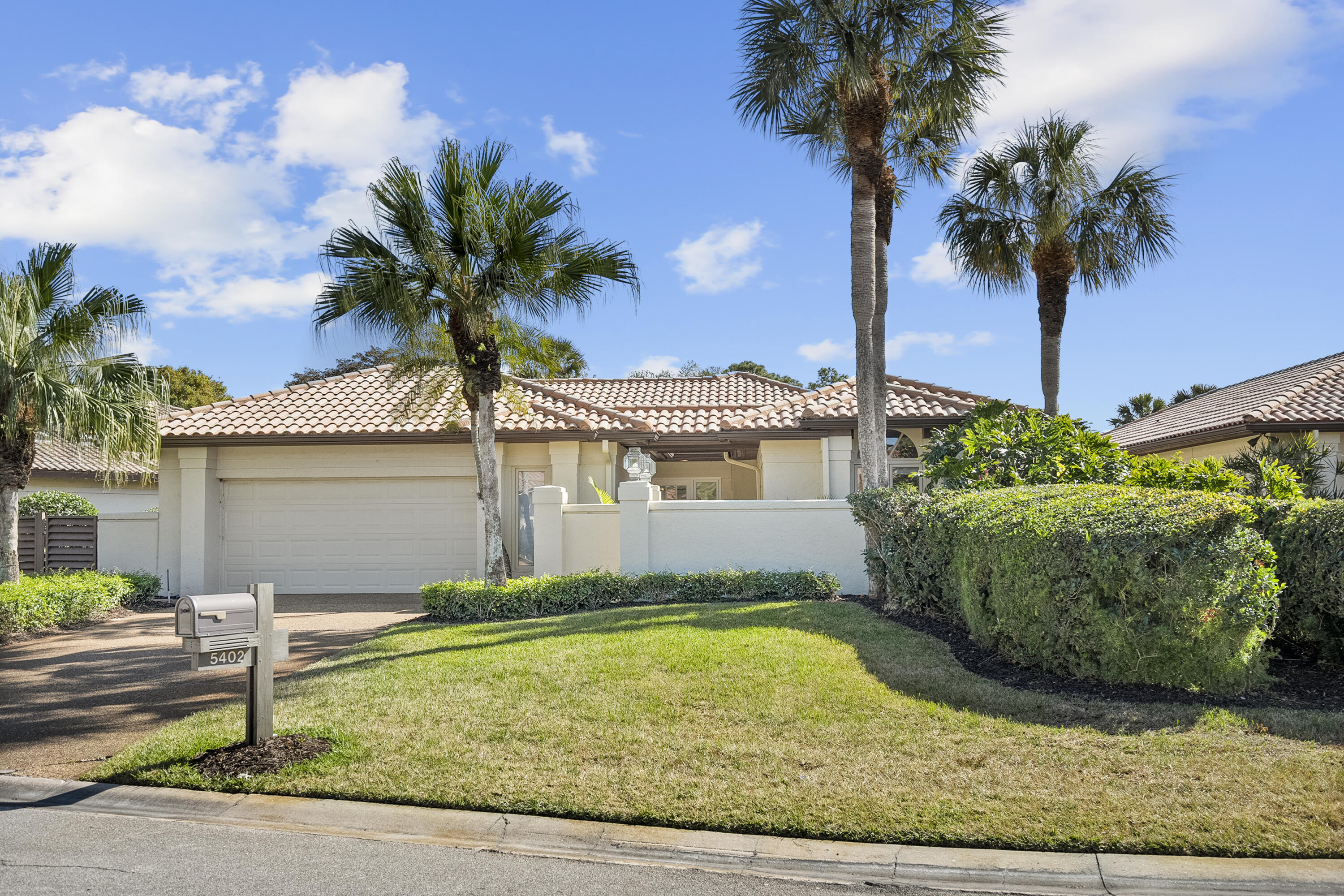 5402 Southeast Meredith Terrace Stuart, FL 34997 - Photo 3 of 65 DSC08387