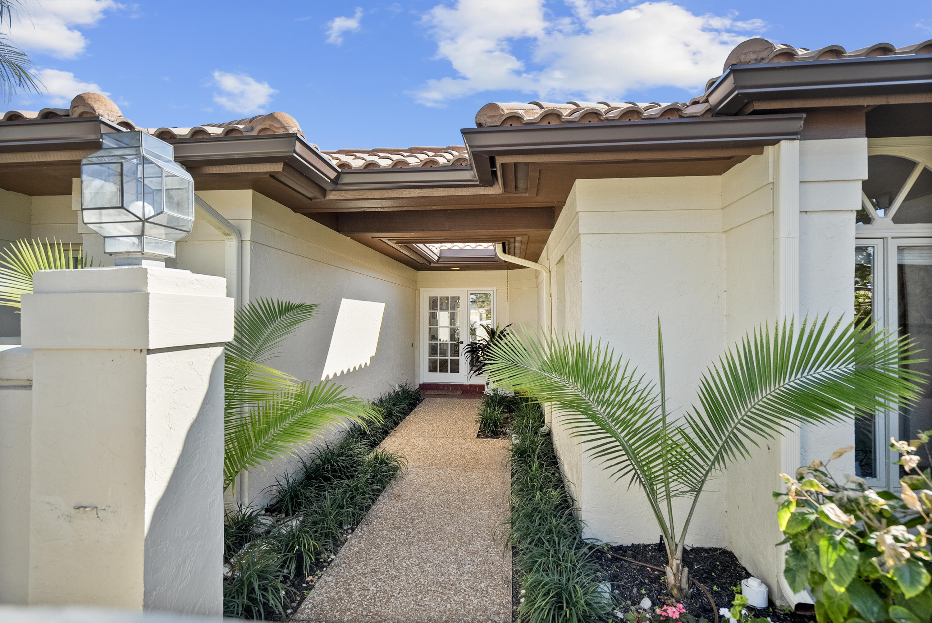 5402 Southeast Meredith Terrace Stuart, FL 34997 - Photo 5 of 65 DSC08402