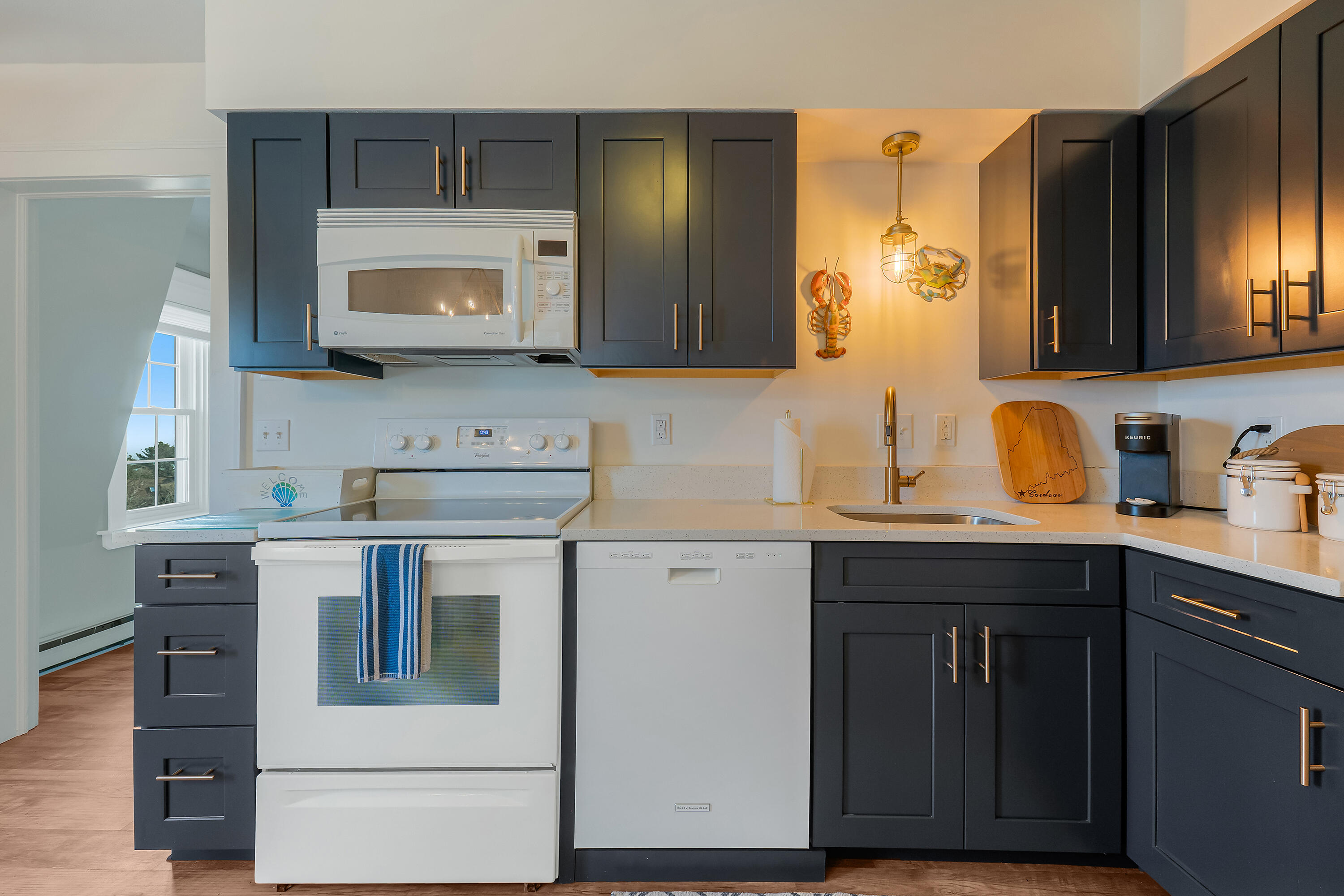 512 Shore Road, Unit 13 Ogunquit, ME 03907 - Photo 11 of 37 512 Shore Rd #13_127