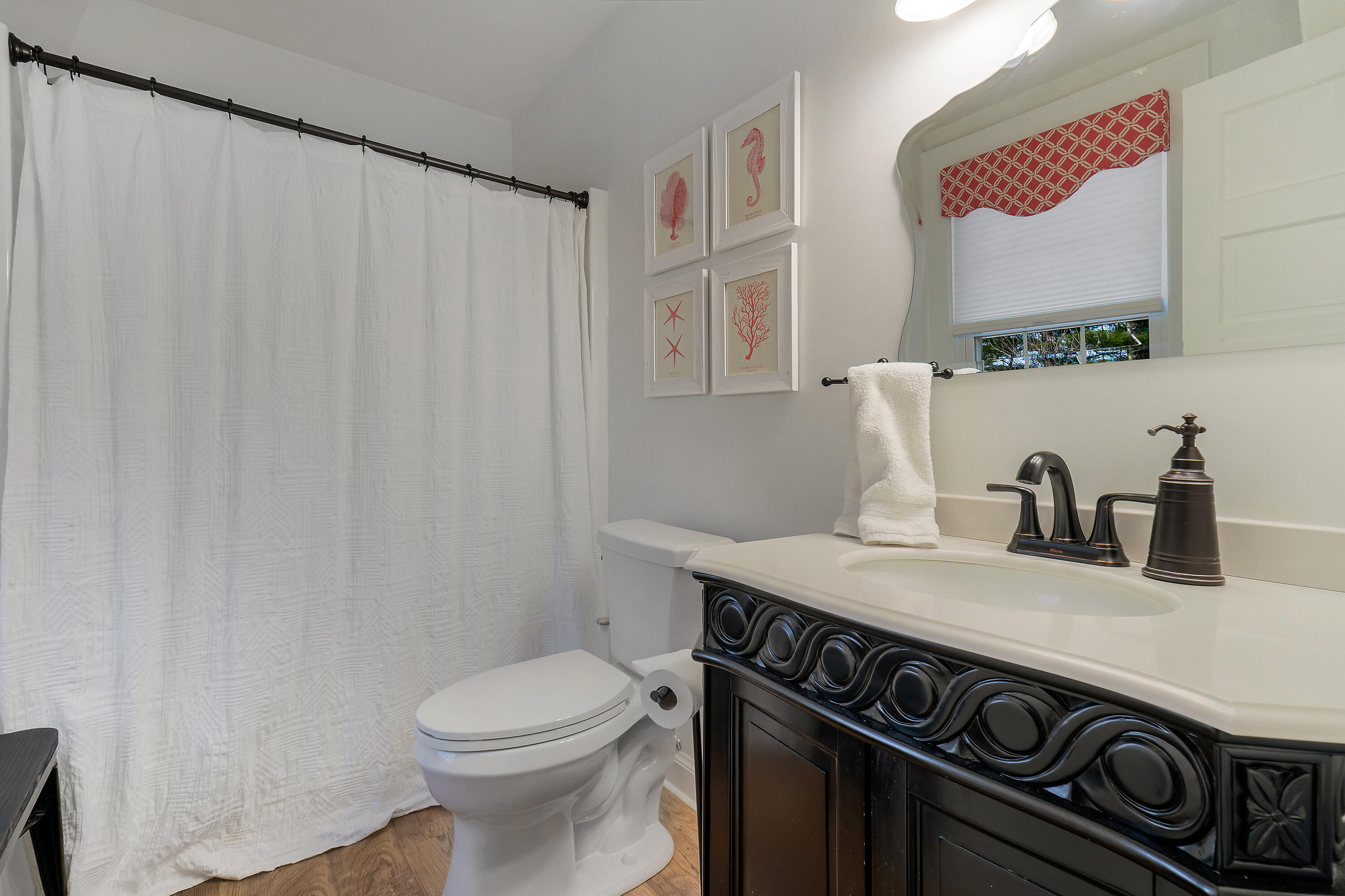 512 Shore Road, Unit 13 Ogunquit, ME 03907 - Photo 19 of 37 512 Shore Rd #13_138