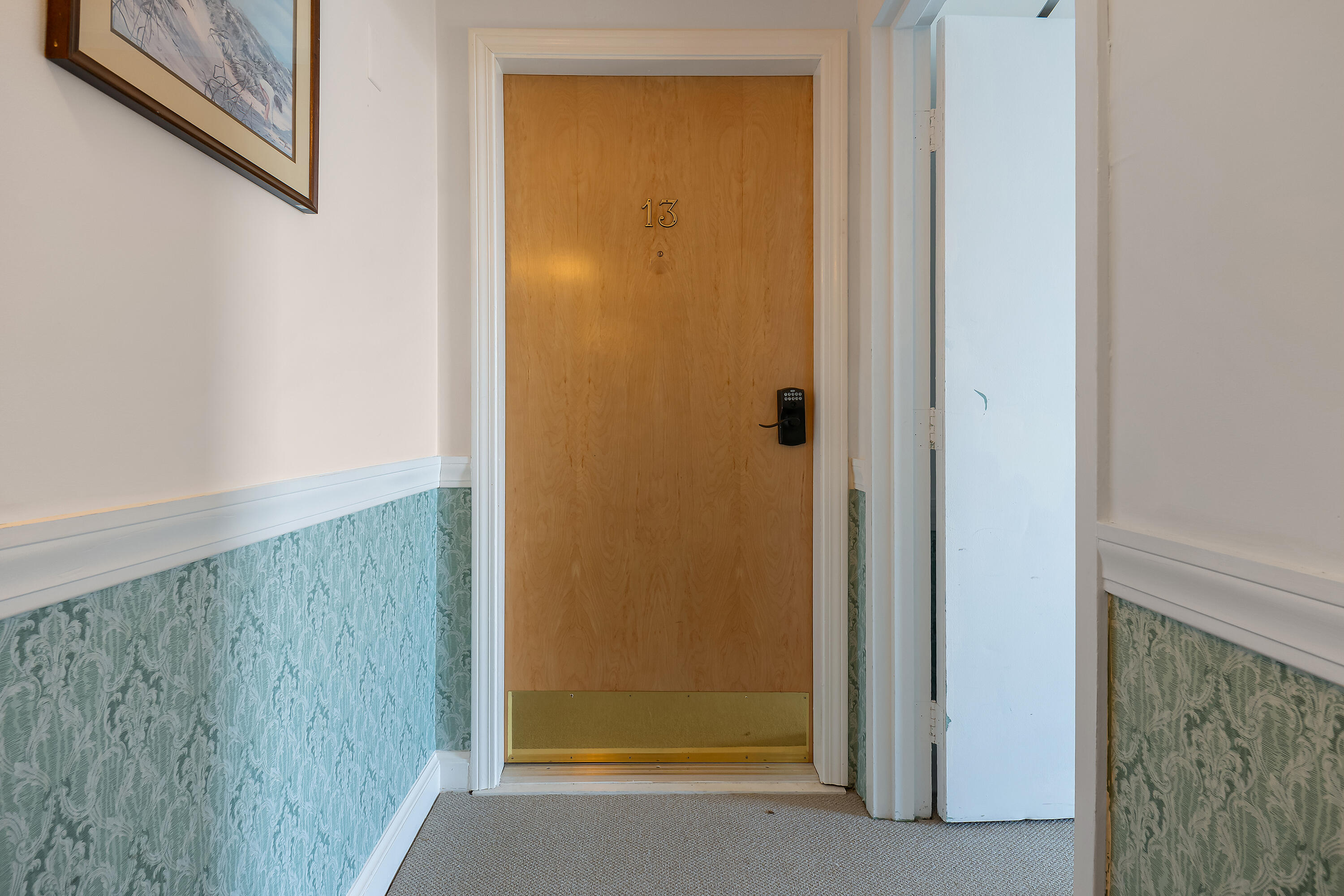 512 Shore Road, Unit 13 Ogunquit, ME 03907 - Photo 4 of 37 512 Shore Rd #13_122