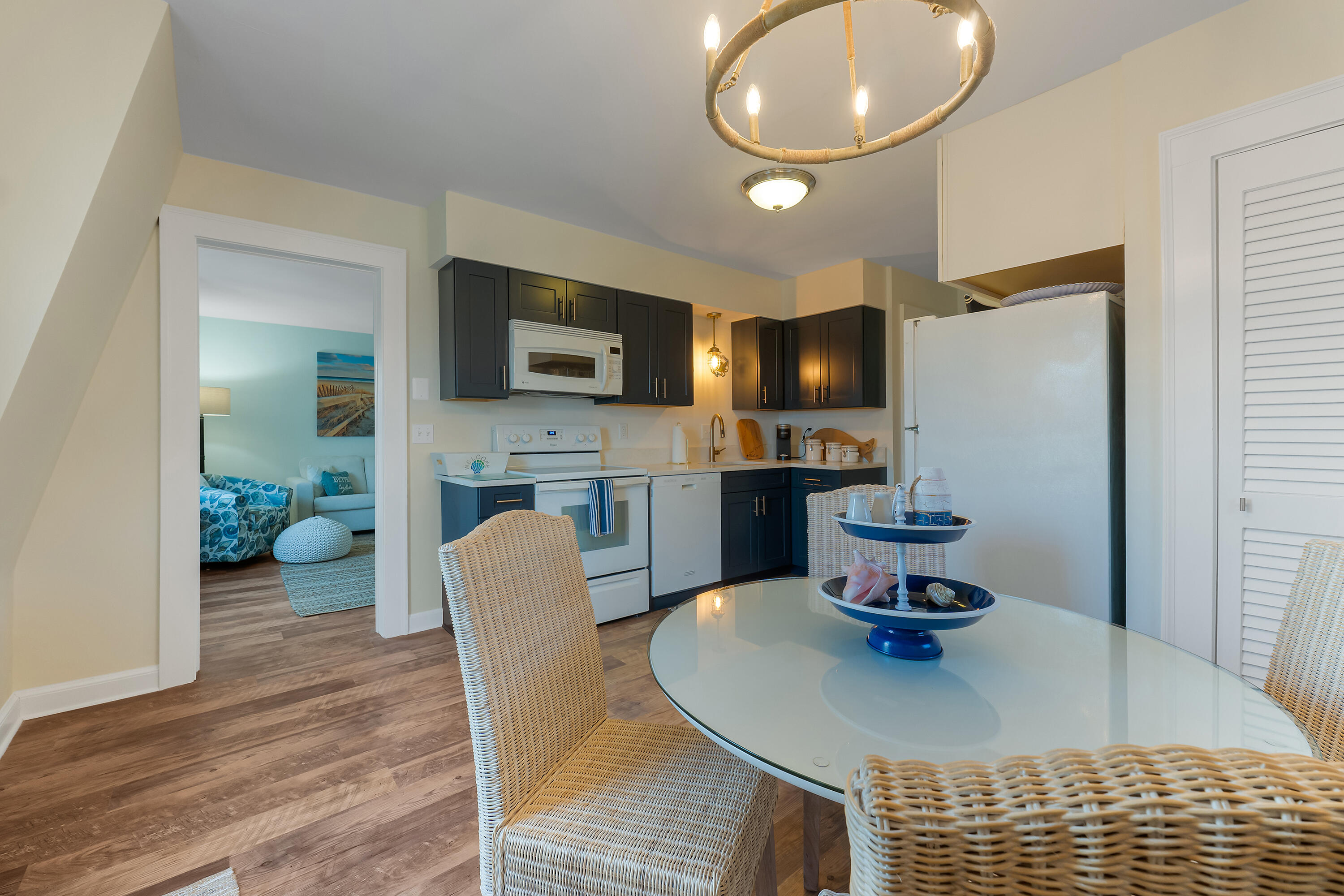 512 Shore Road, Unit 13 Ogunquit, ME 03907 - Photo 9 of 37 512 Shore Rd #13_128