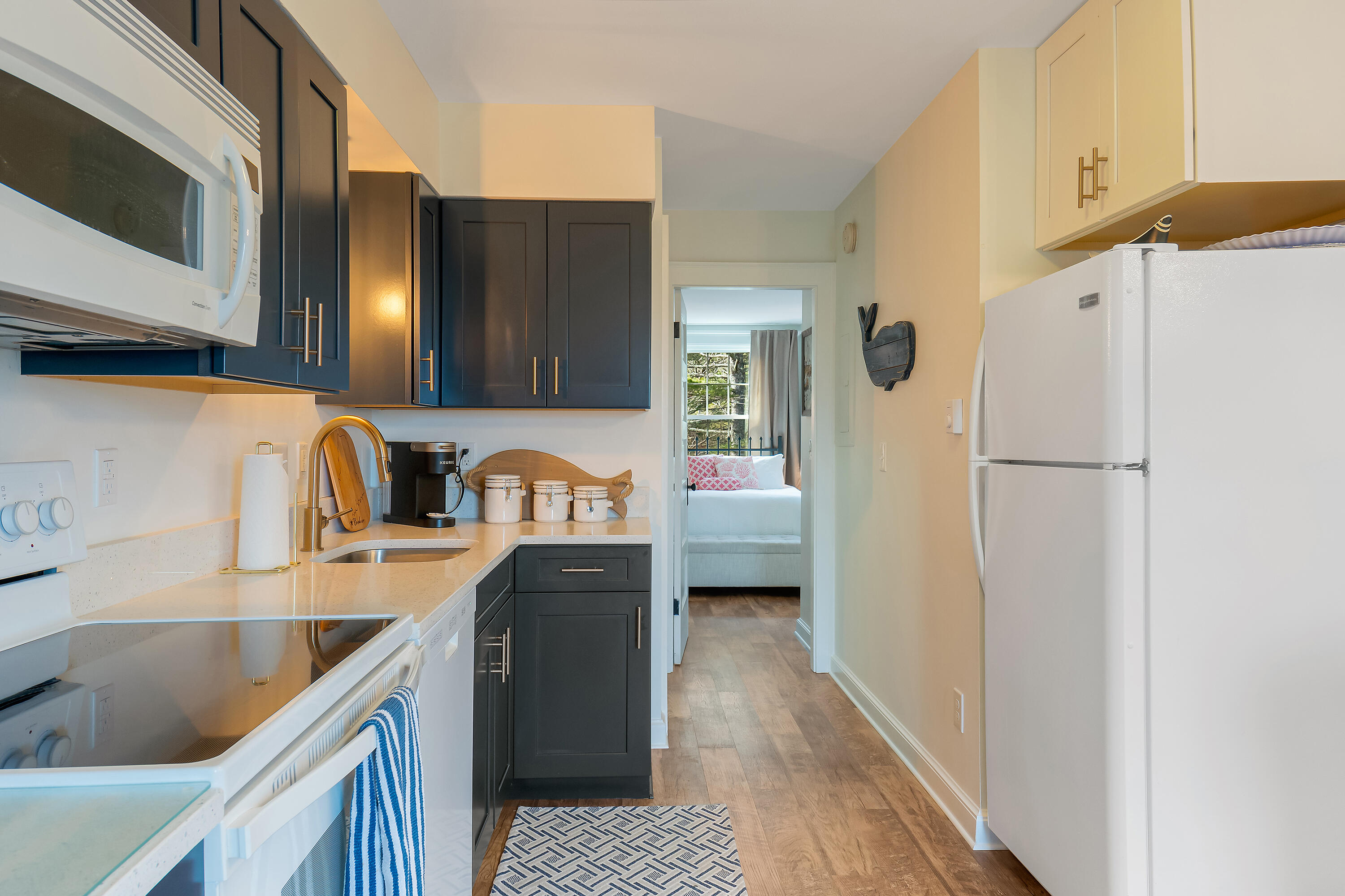 512 Shore Road, Unit 13 Ogunquit, ME 03907 - Photo 10 of 37 512 Shore Rd #13_129