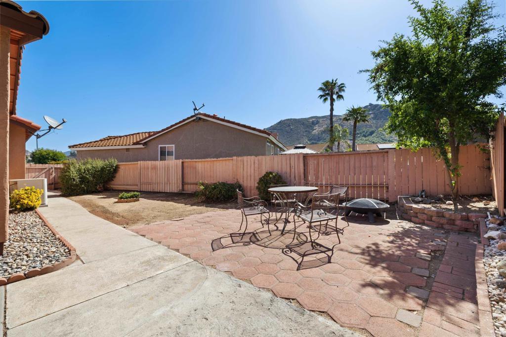 4903 Lake Park Court Fallbrook, CA 92028 - Photo 28 of 33