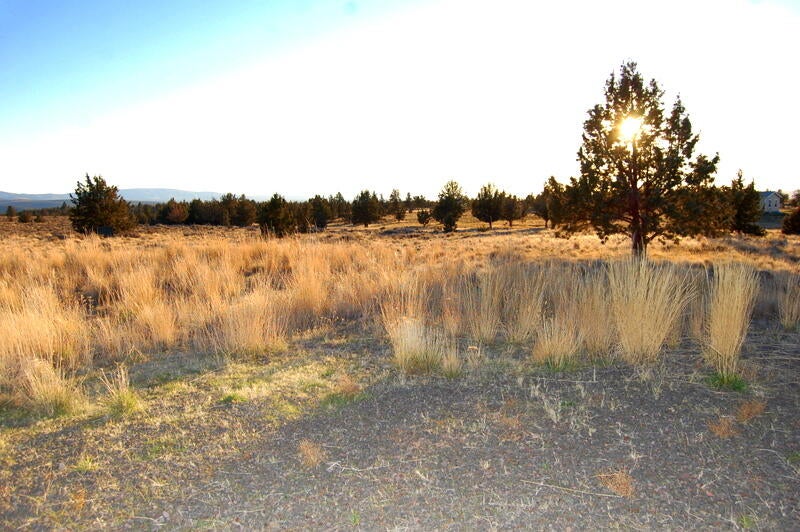 7696 Iowa Road Prineville, OR 97754 - Photo 15 of 15 DSC_2586
