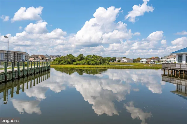 $400,000 | 201 South Heron Drive, Unit 9G7, Ocean City, MD 21842