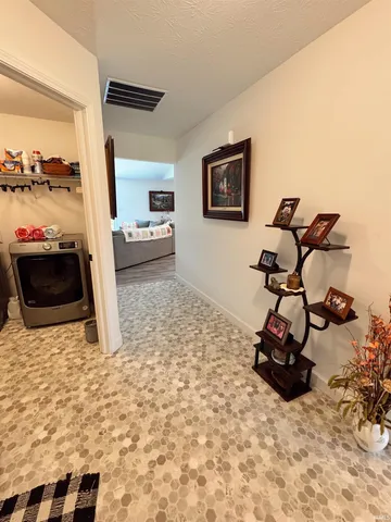 $390,000 | 8488 East Ash Road, Bloomfield, IN 47424