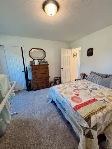 $390,000 | 8488 East Ash Road, Bloomfield, IN 47424