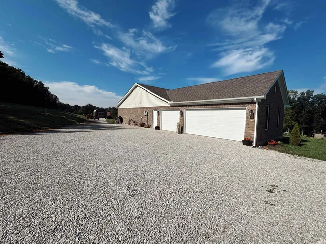 $390,000 | 8488 East Ash Road, Bloomfield, IN 47424