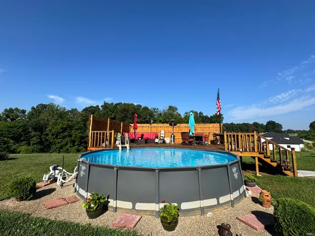 $390,000 | 8488 East Ash Road, Bloomfield, IN 47424