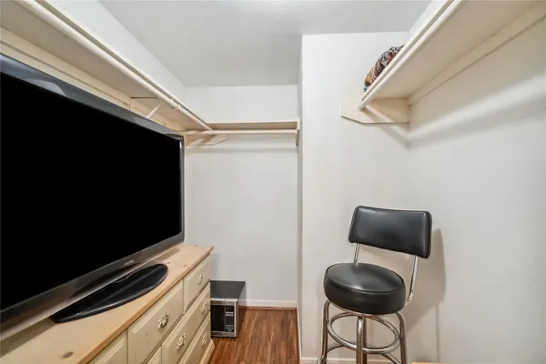 $130,000 | 2750 Holly Hall Street, Unit 1403, Houston, TX 77054