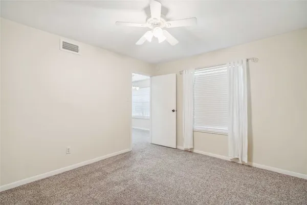 $130,000 | 2750 Holly Hall Street, Unit 1403, Houston, TX 77054